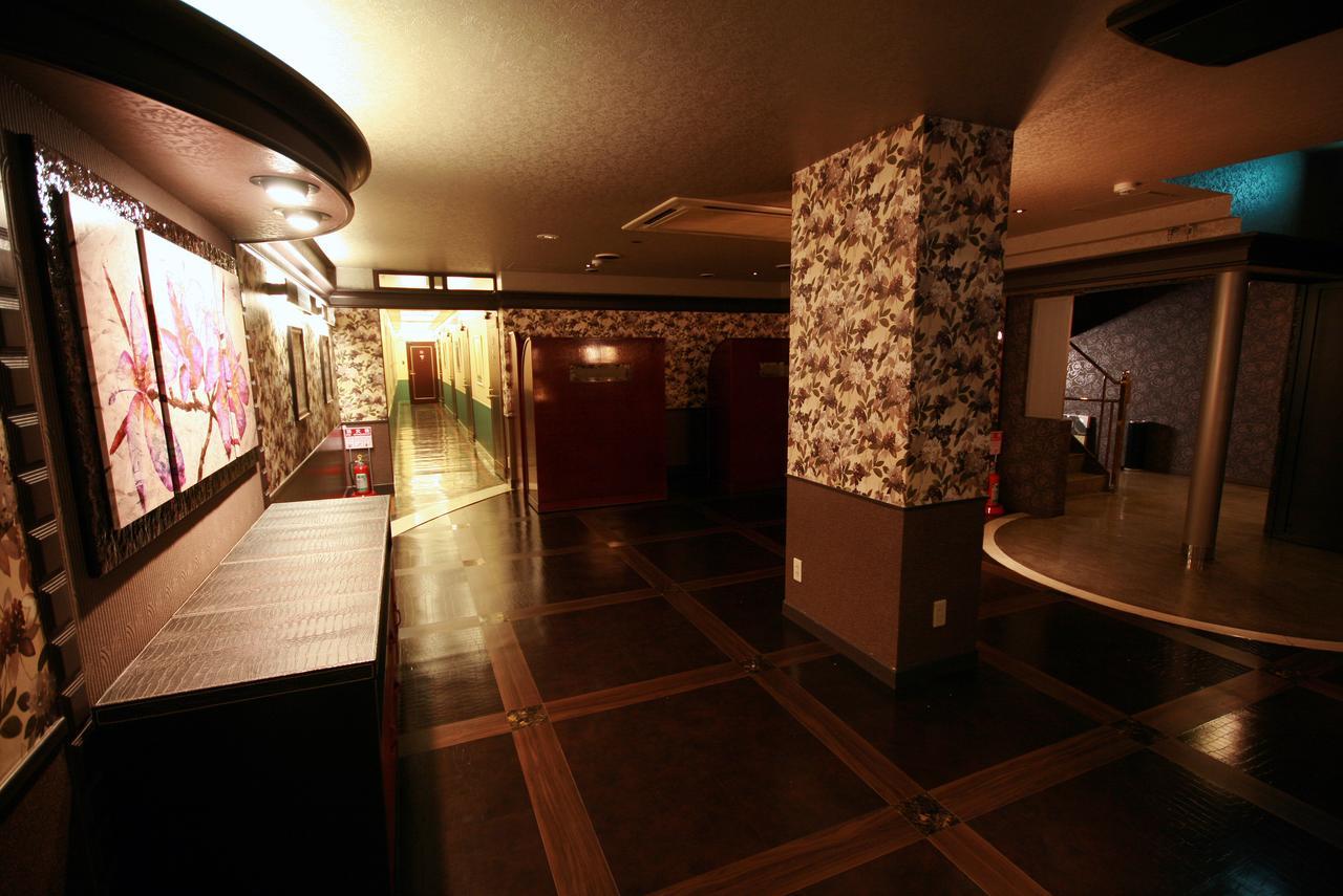 ホテル アンジュエトワール 堺 - Adult Only Sakai  Buitenkant foto